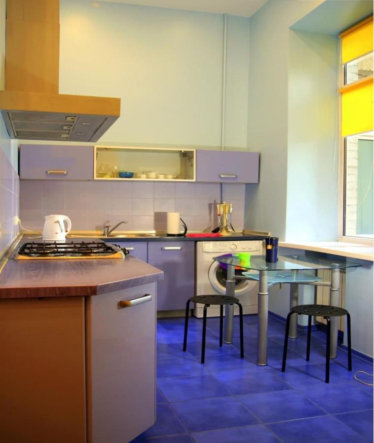 Kievacccommodation Near Gulliver 24H Self Check-In Exterior photo